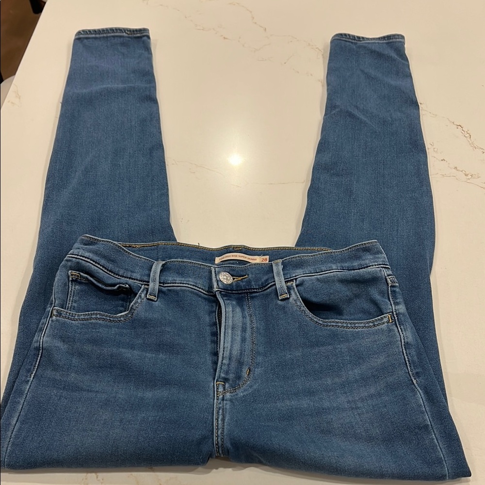 Levi’s 720 high rise super skinny Women's  Blue Jeans
